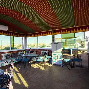 https://hostel-amir.hotelfesmorocco.com